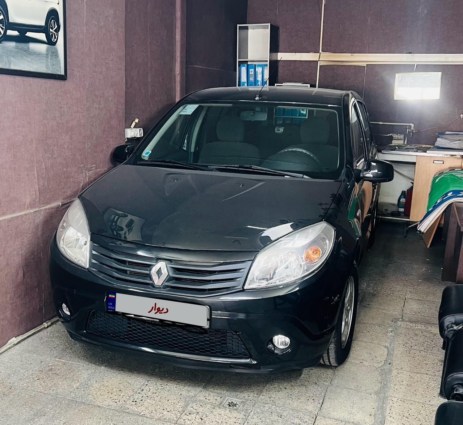 خودرو رنو، ساندرو آگهی ann_18429617