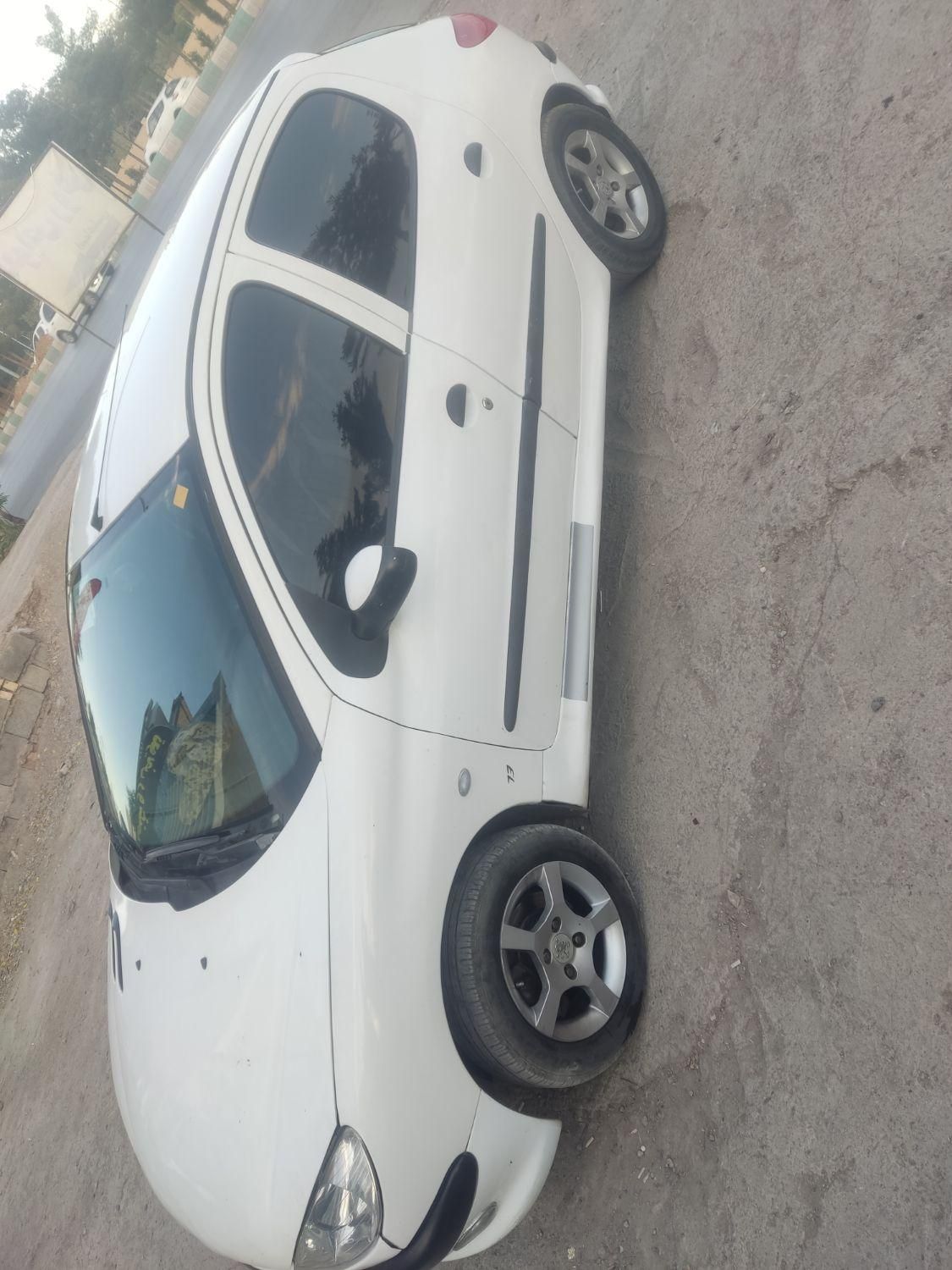 خودرو پژو، 206 آگهی ann_18430176