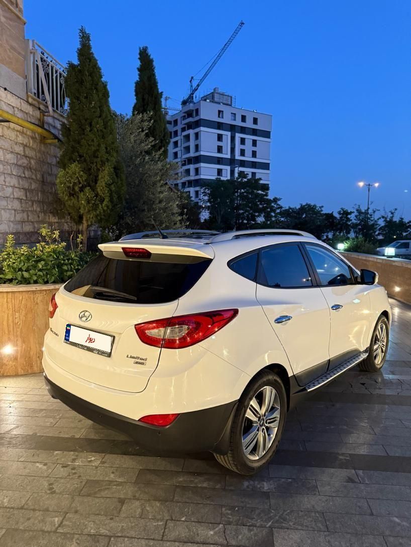 هیوندای توسان 2.4 لیتر - 2015