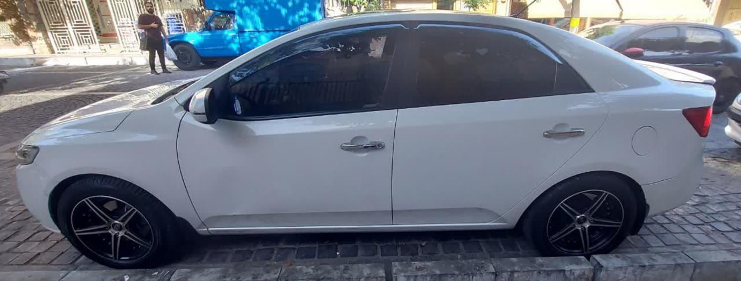 کیا سراتو 2.0 لیتر اتوماتیک GT لاین - 2019