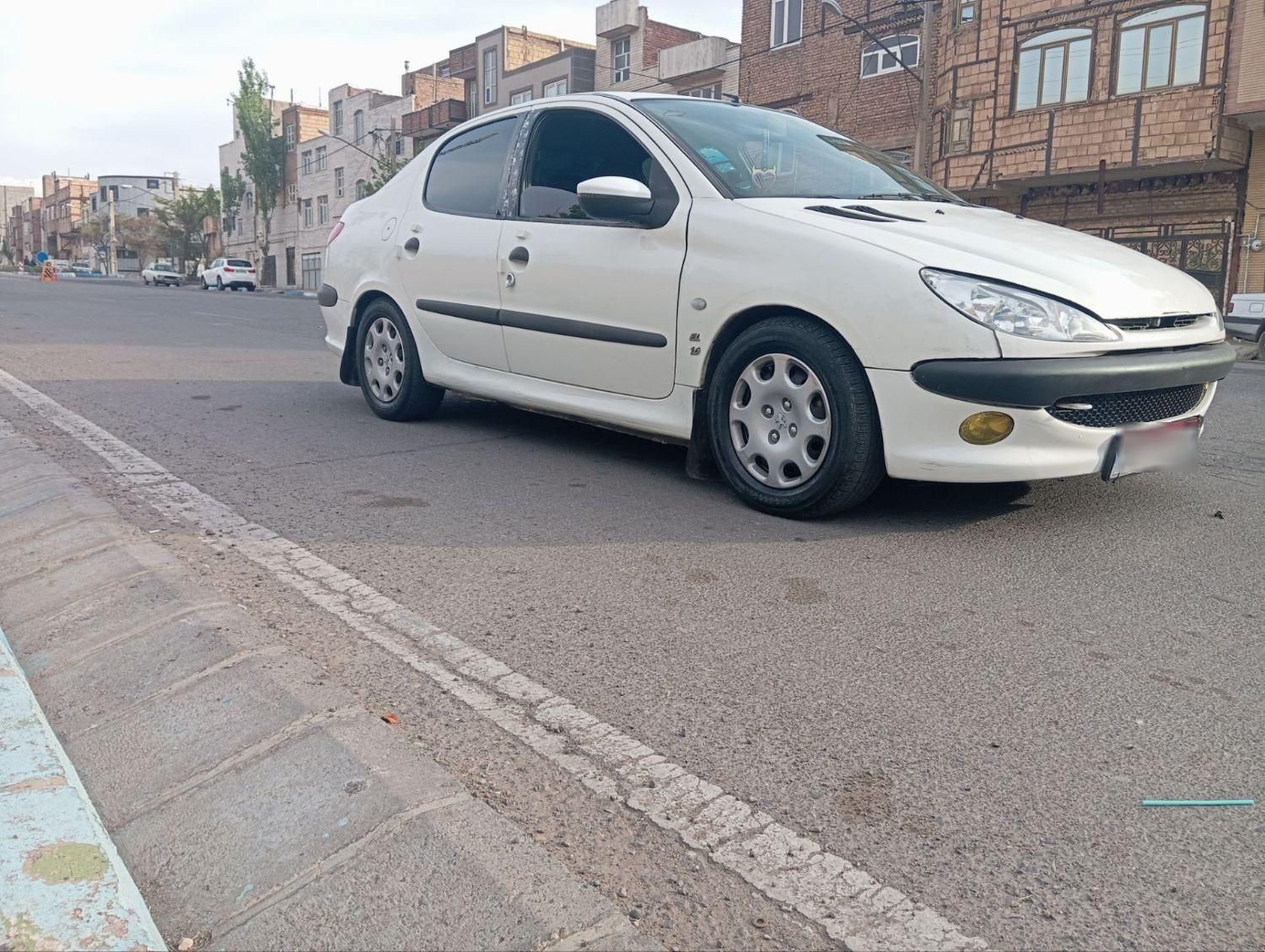 پژو ۲۰۶ صندوق دار v1 - 1388