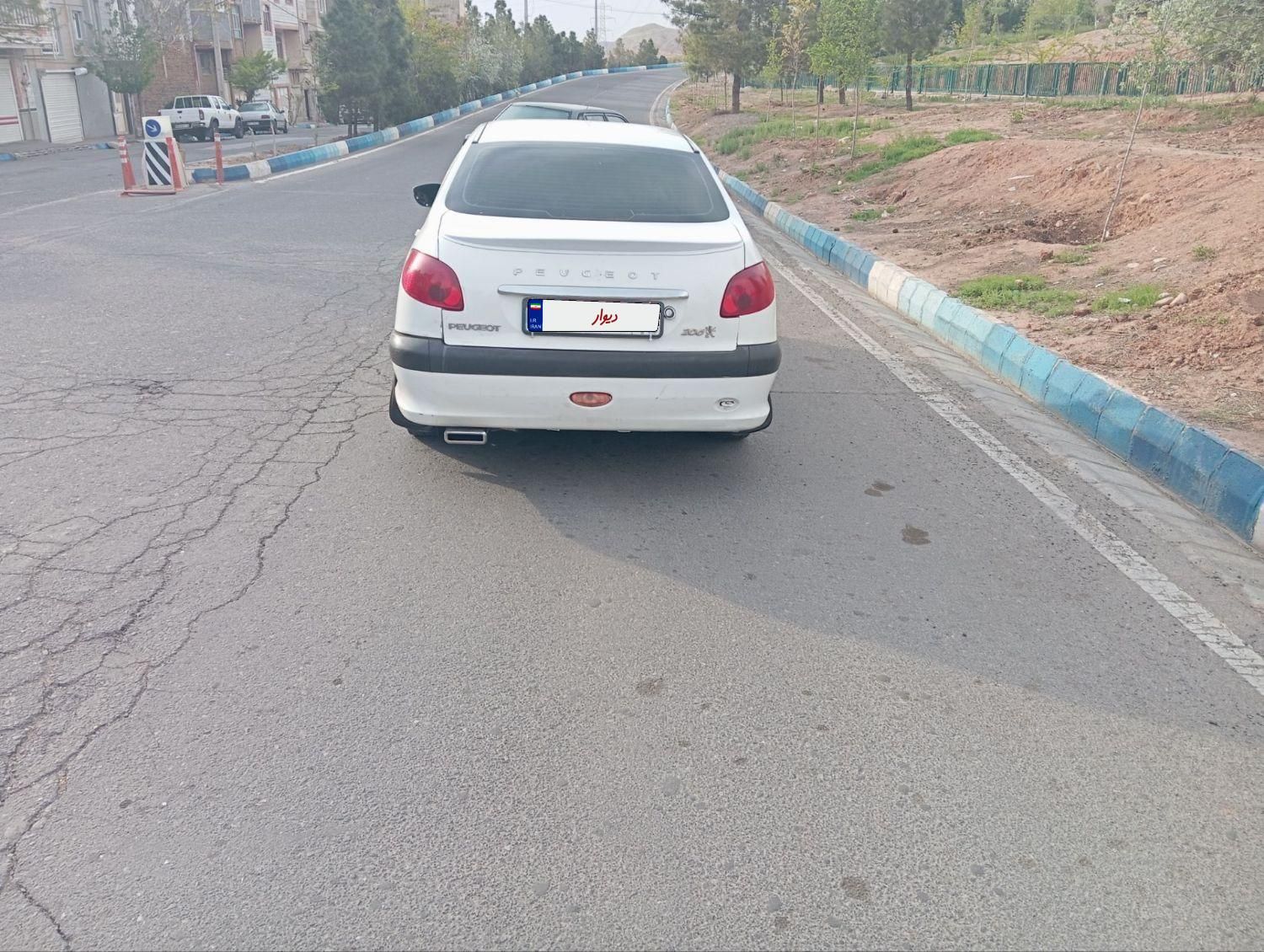 پژو ۲۰۶ صندوق دار v1 - 1388