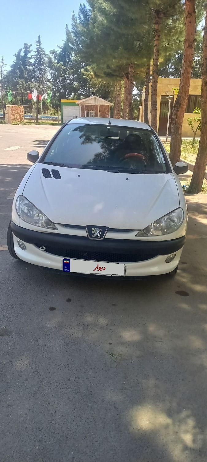 پژو ۲۰۶ صندوق دار v8 - 1397