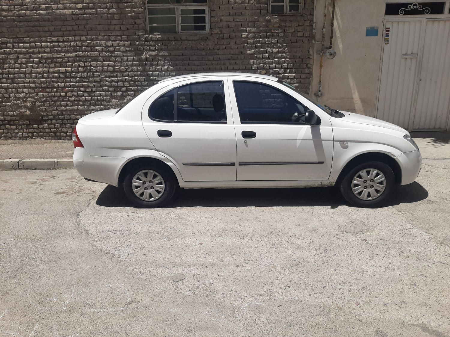 تیبا صندوق دار SX - 1399