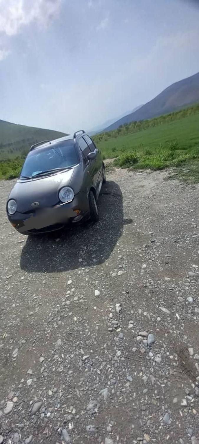 ام وی ام 110 چهار سیلندر دنده ای - 2012