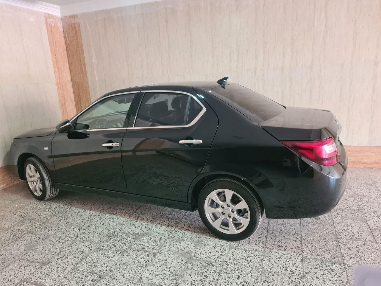 دنا پلاس توربو 6 دنده - 1404