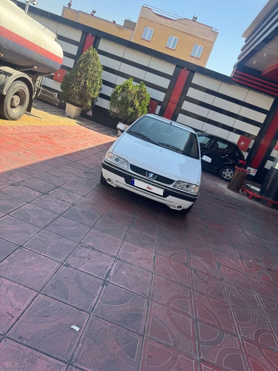 پژو 405 SLX بنزینی TU5 - 1391