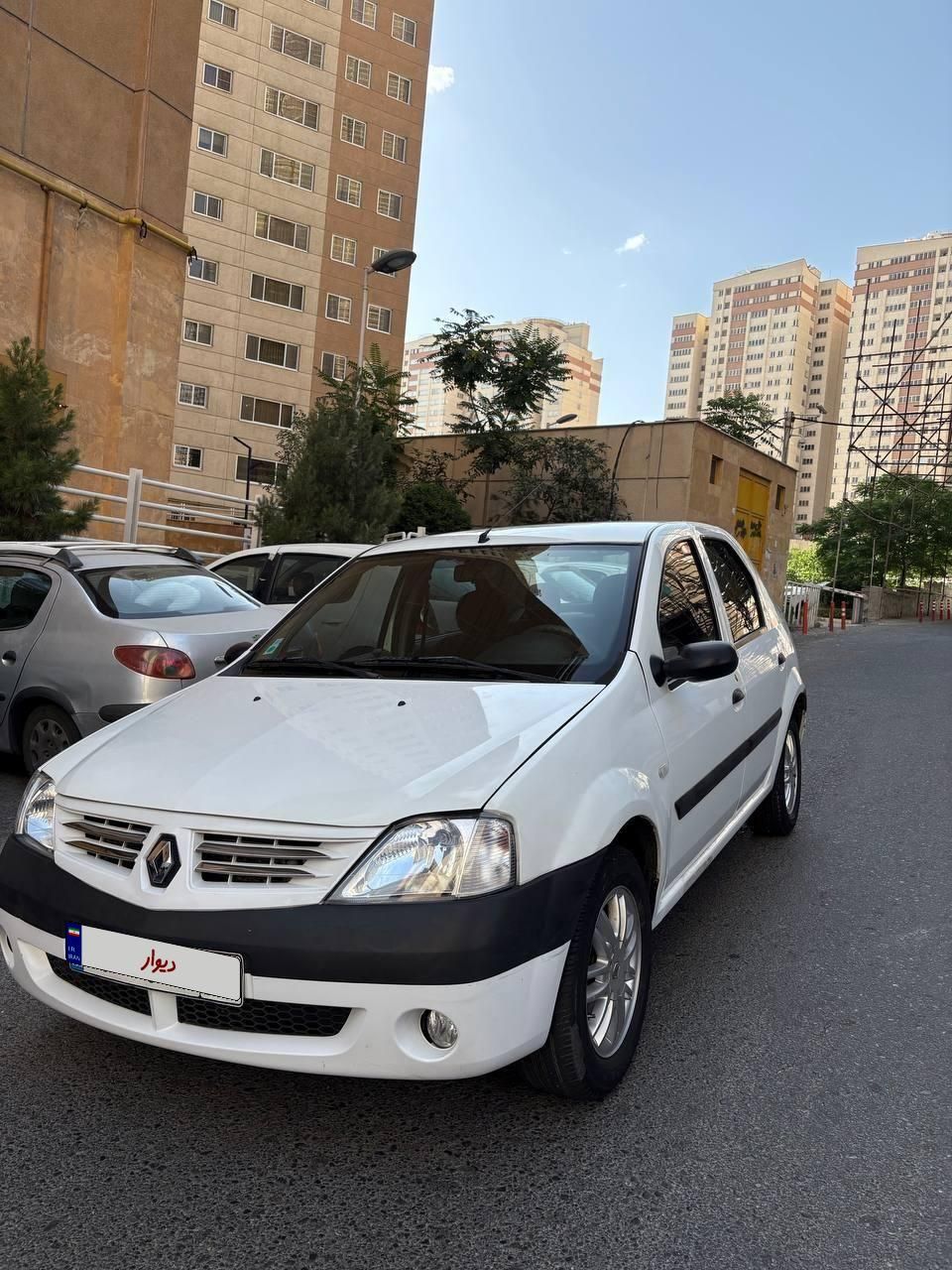 خودرو رنو، پارس تندر آگهی ann_18434902