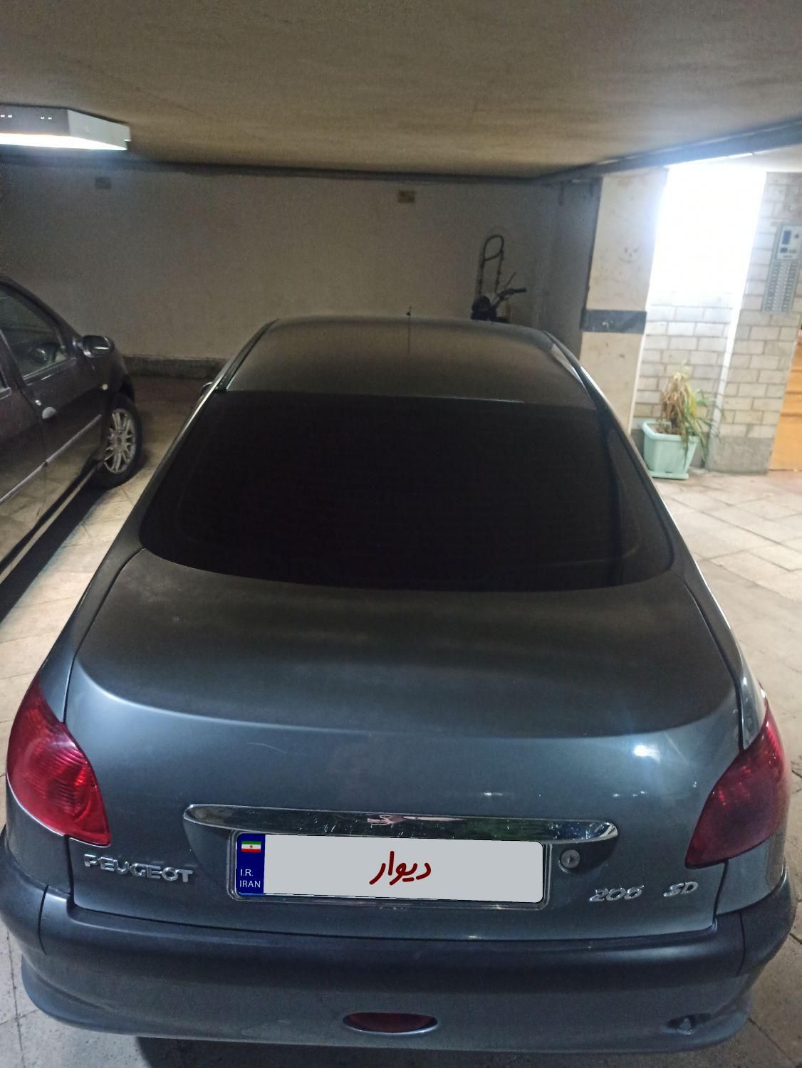 پژو ۲۰۶ صندوق دار v1 - 1386