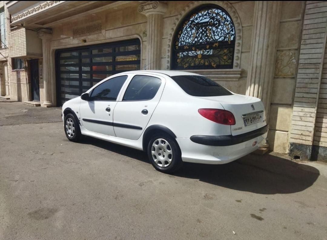 پژو ۲۰۶ صندوق دار v8 - 1395