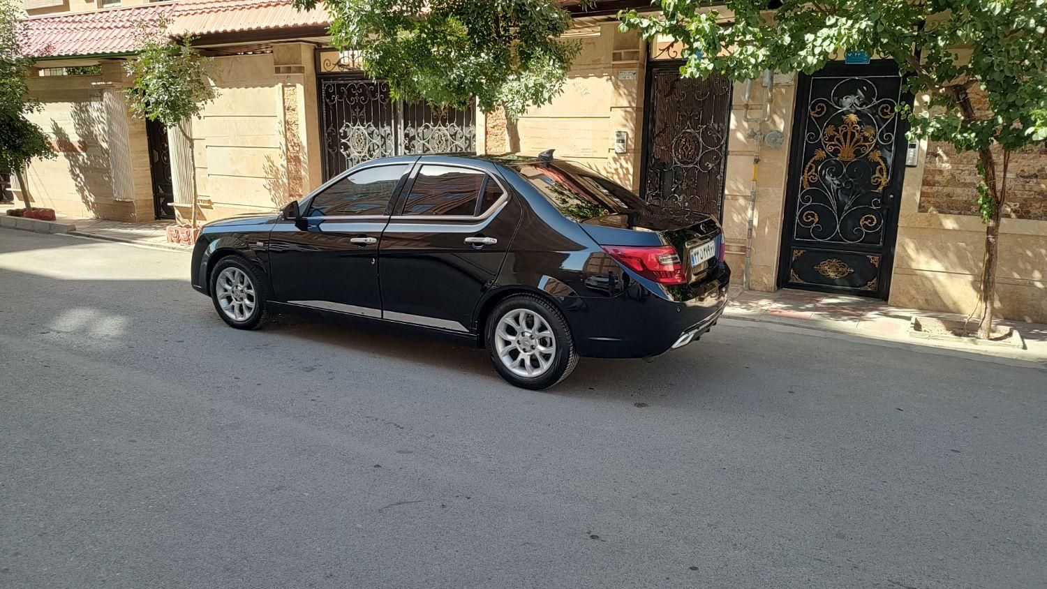 دنا پلاس توربو اتوماتیک - 1403