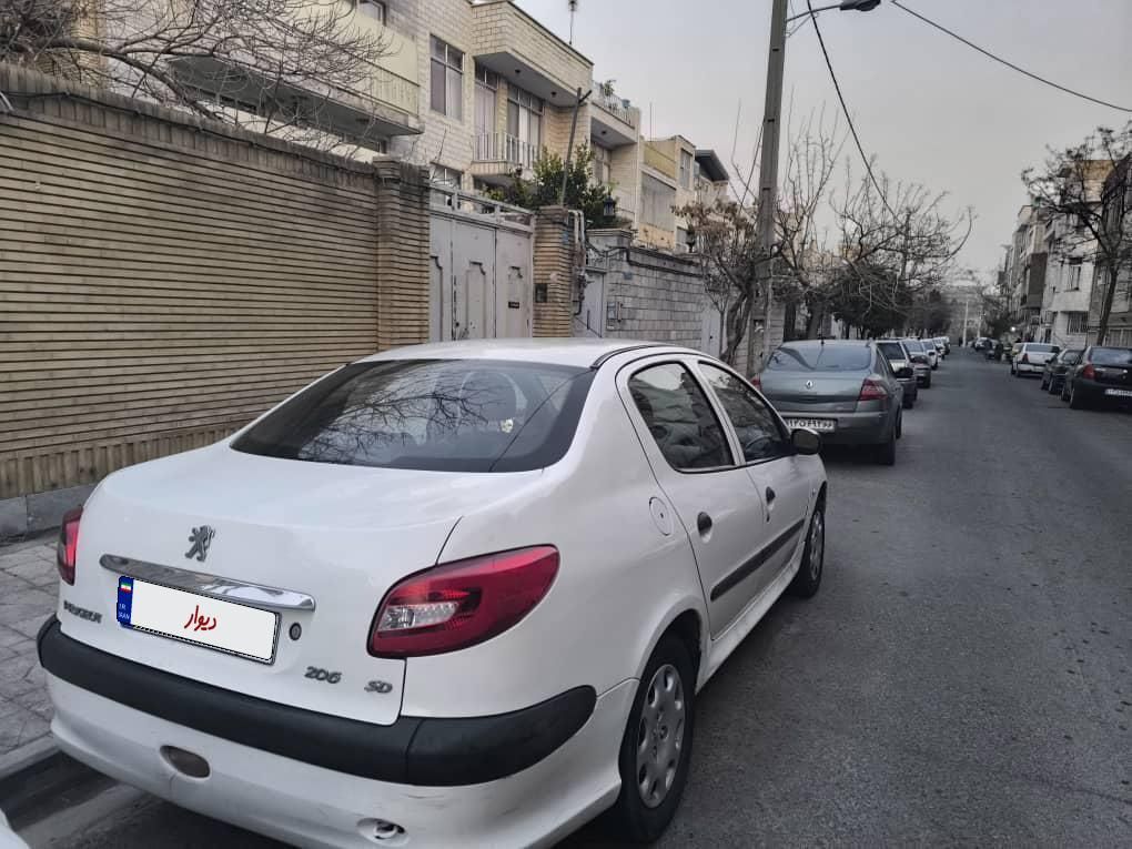 پژو ۲۰۶ صندوق دار v20 - 1389