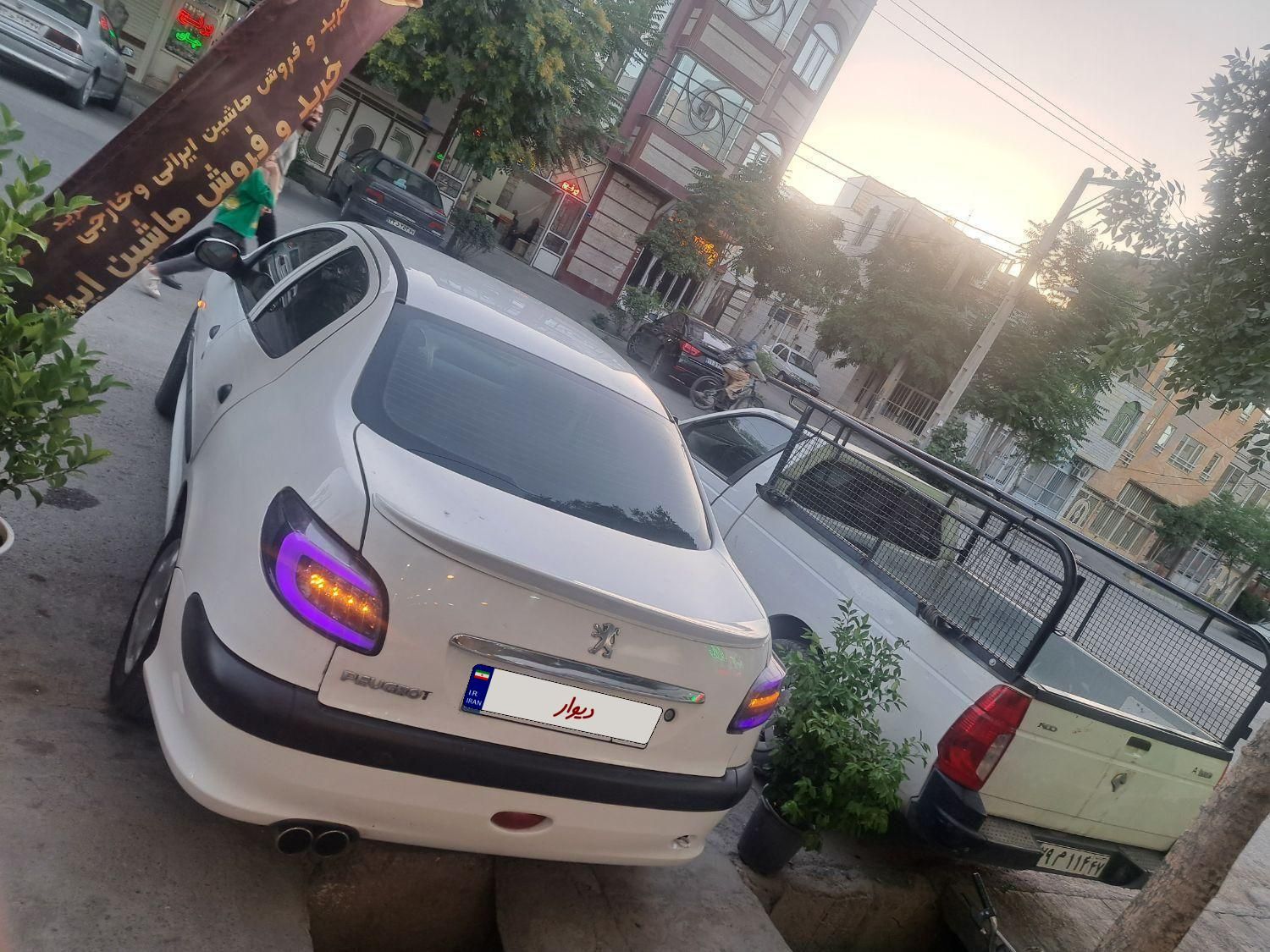 خودرو پژو، ۲۰۶ صندوق دار آگهی ann_18435344