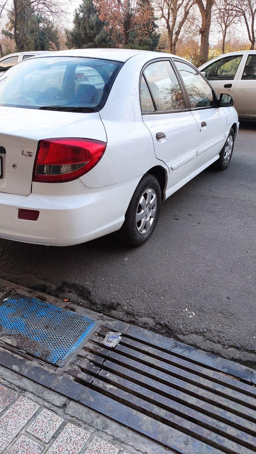 کیا ریو مونتاژ دنده ای LS - 2011