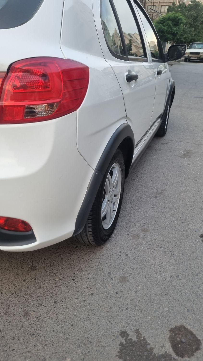 کوییک R دنده‌ای - 1402