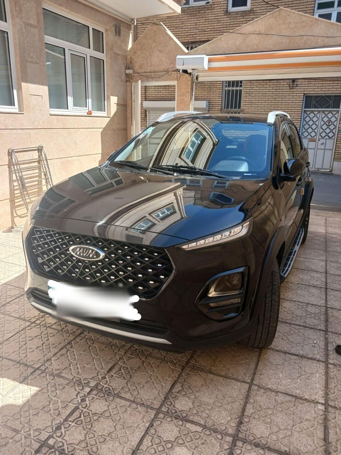 خودرو ام وی ام، X22 آگهی ann_18435512