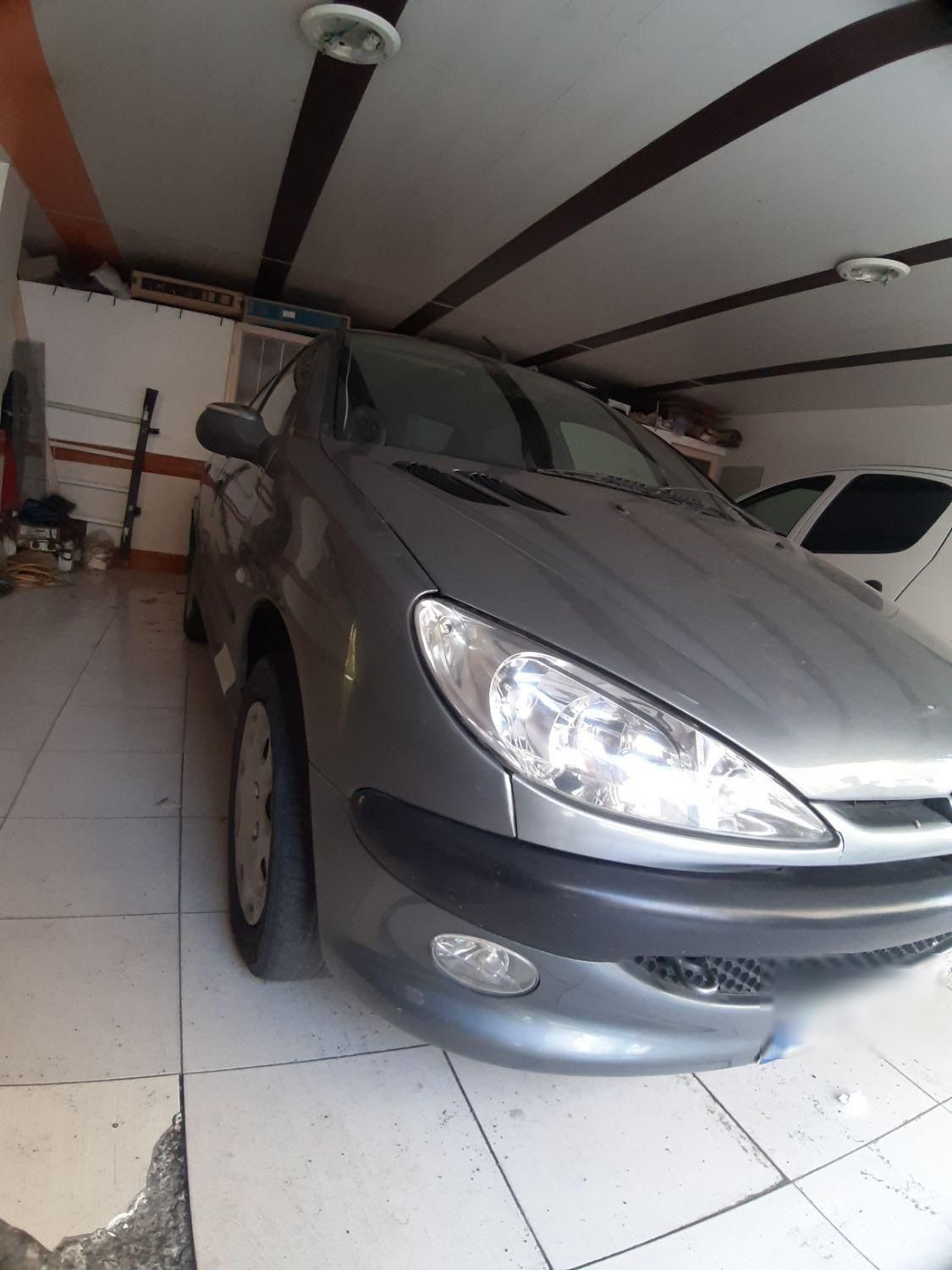 پژو ۲۰۶ صندوق دار v8 - 1389