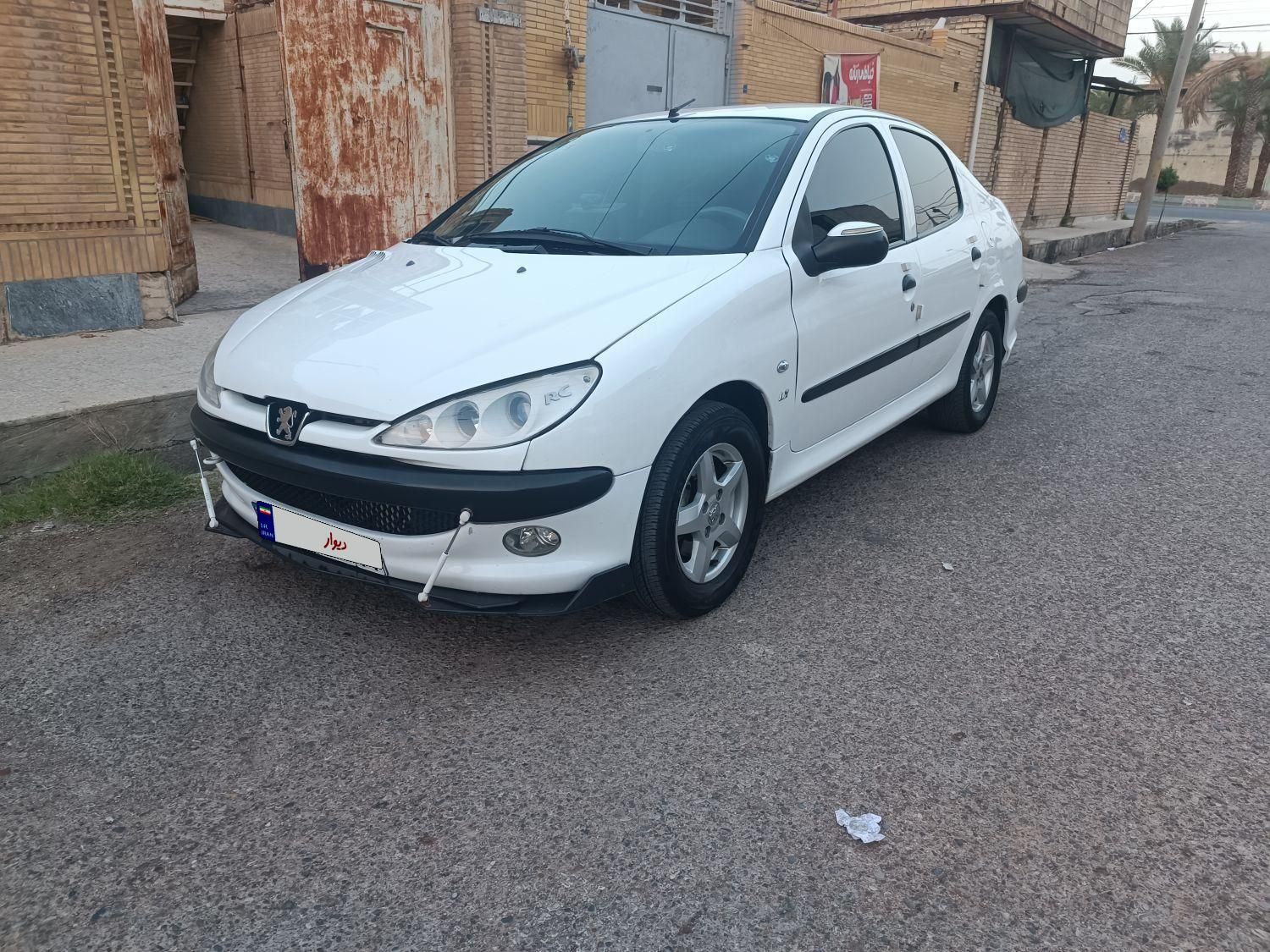 پژو ۲۰۶ صندوق دار v2 - 1390