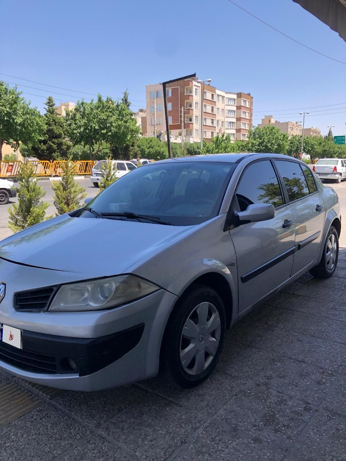 رنو مگان وارداتی دنده‌ای 1600 - 2008