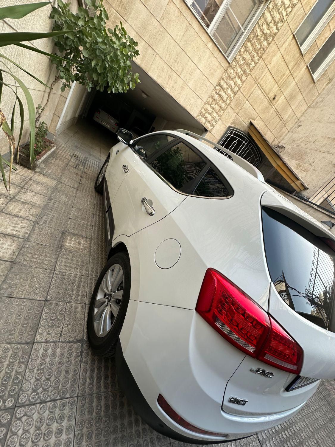 جک S5 اتوماتیک - 2018