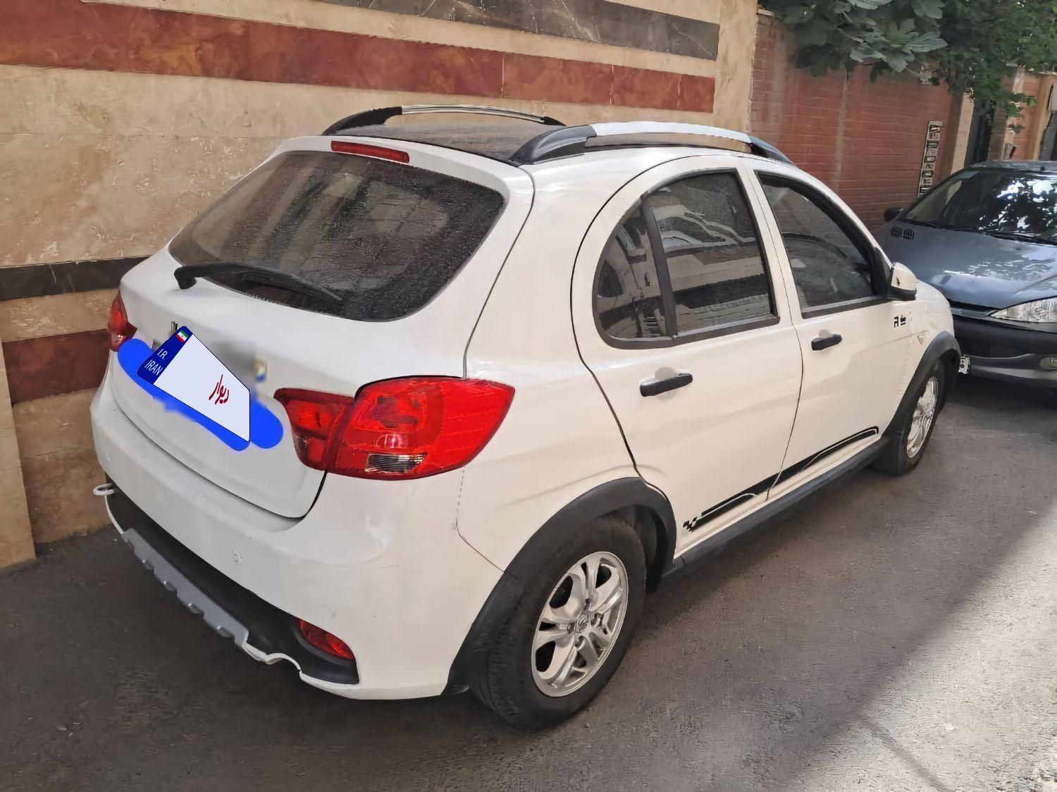 خودرو کوییک، R آگهی ann_18436961