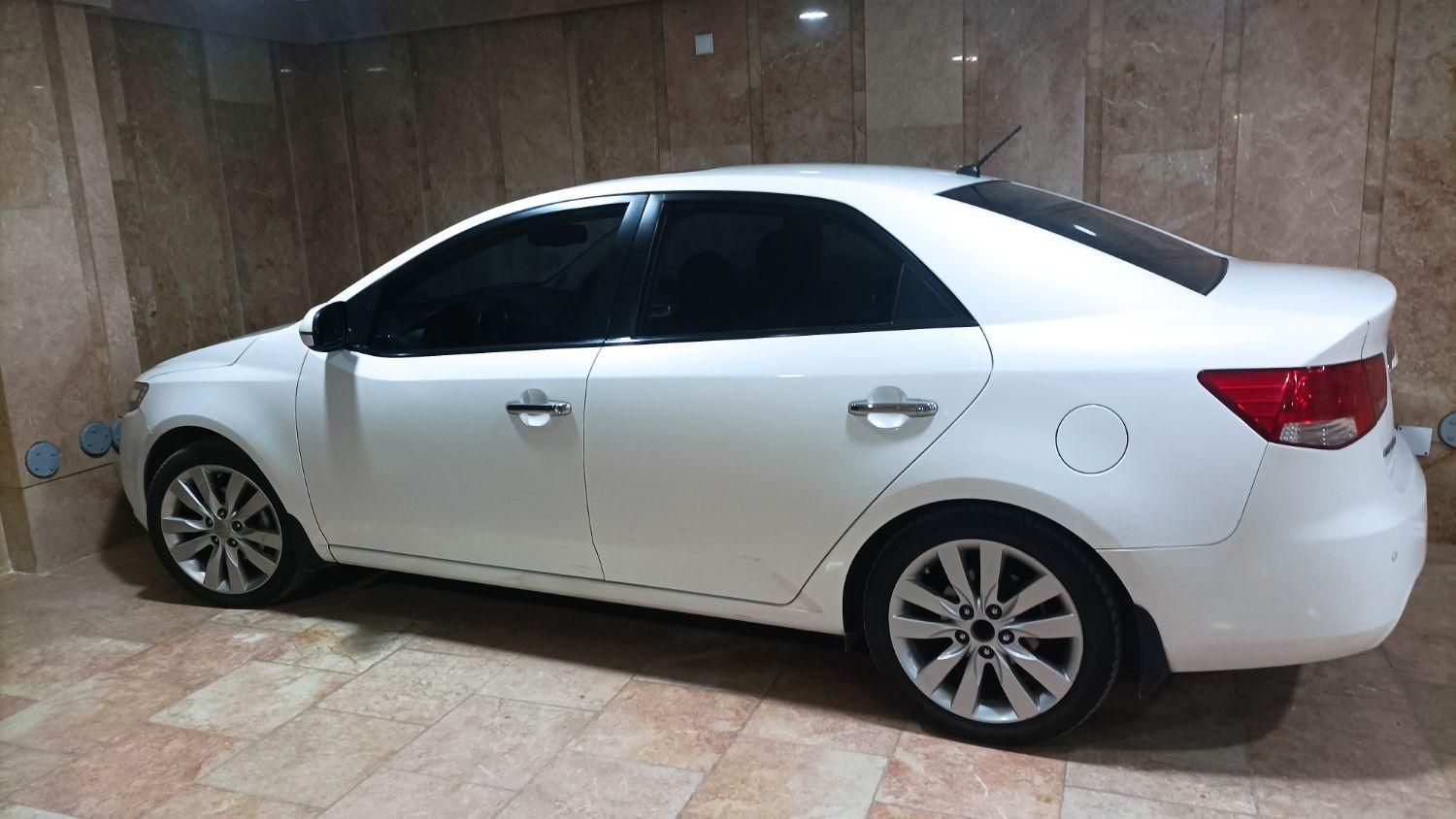 کیا سراتو 1.6 لیتر اتوماتیک - 2012