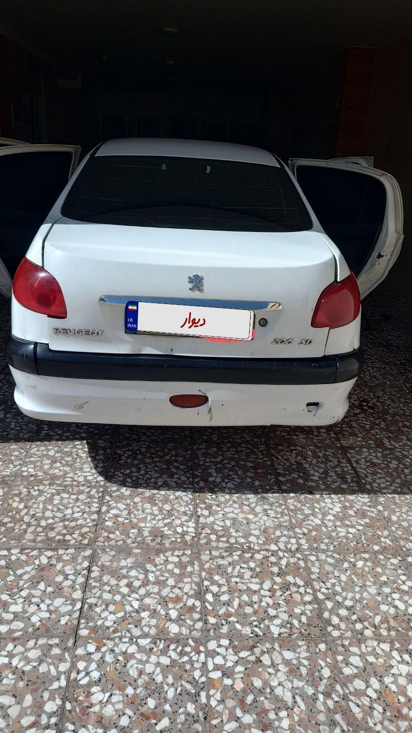پژو ۲۰۶ صندوق دار v2 - 1391