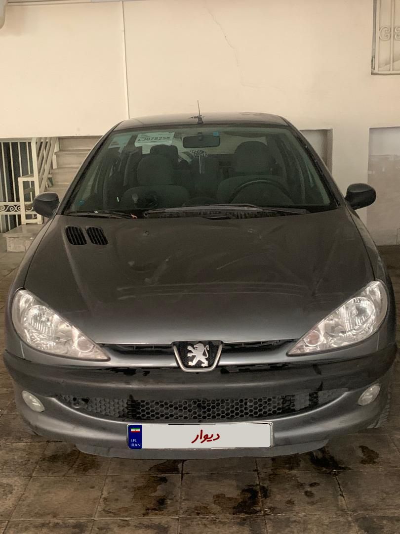 پژو ۲۰۶ صندوق دار v8 - 1399