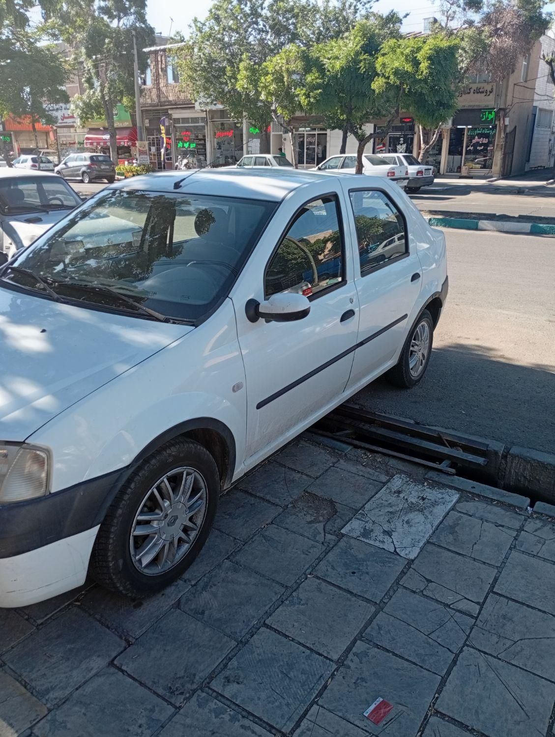 رنو تندر 90 E2 - 1390