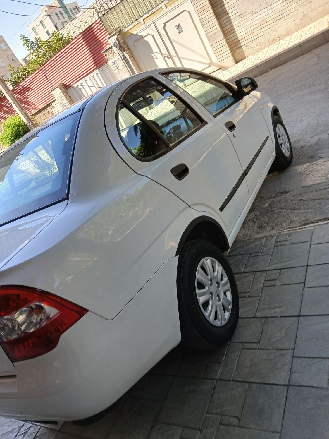 تیبا صندوق دار SX - 1396