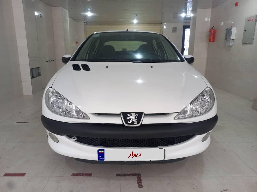 پژو ۲۰۶ صندوق دار v8 - 1395