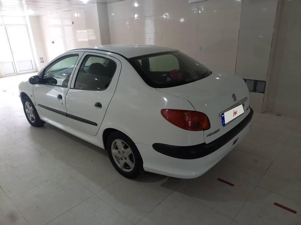 پژو ۲۰۶ صندوق دار v8 - 1395