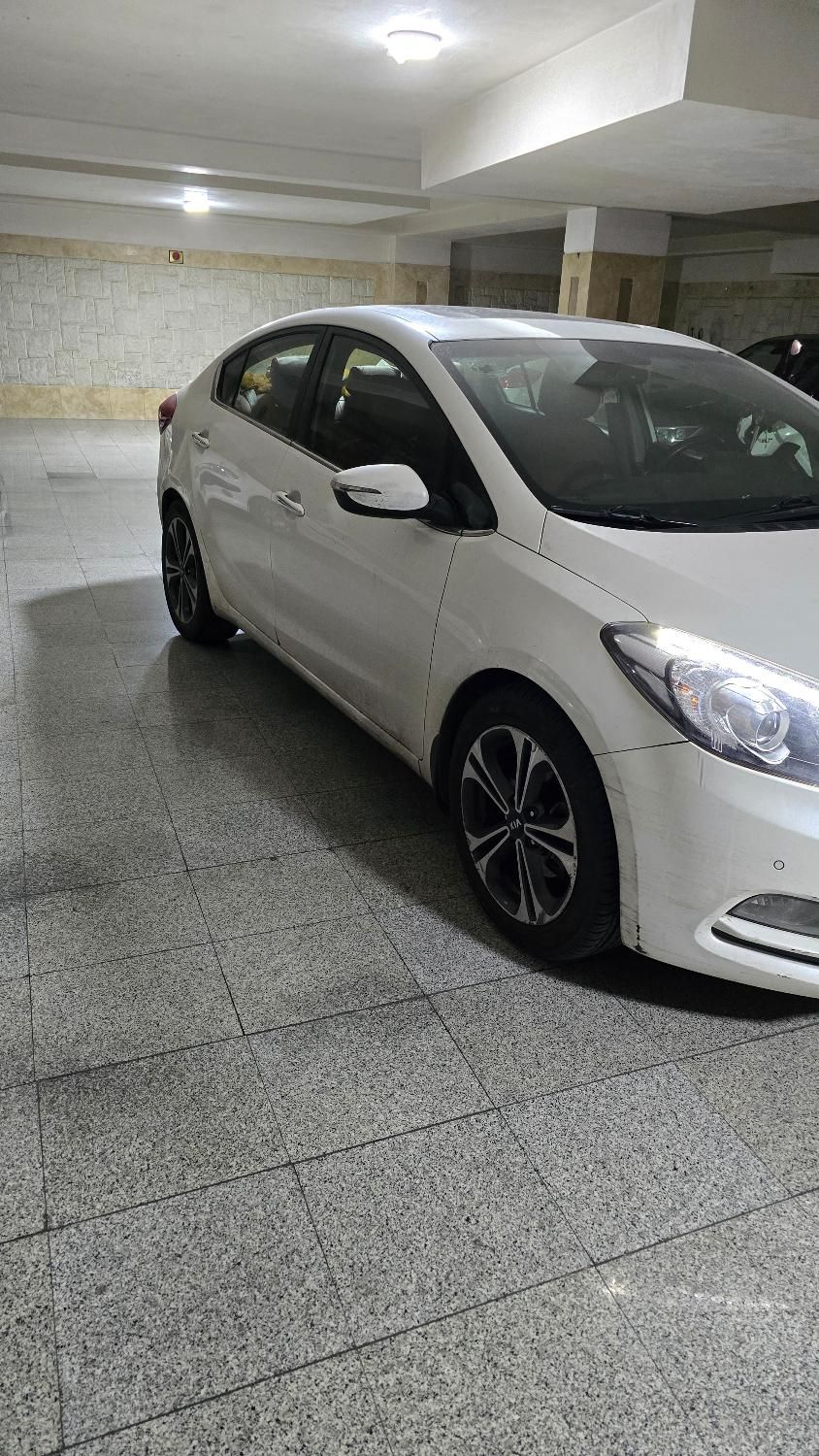 کیا سراتو 2.0 لیتر اتوماتیک GT لاین - 2015