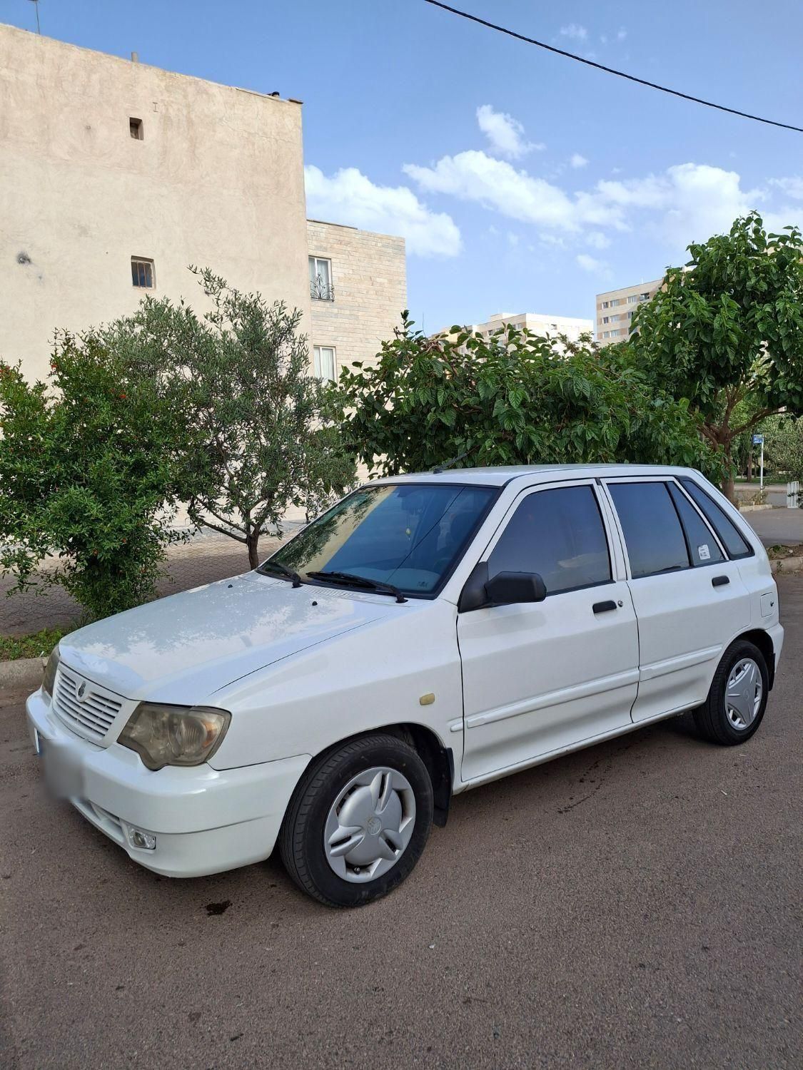 خودرو پراید، 111 آگهی ann_18438537