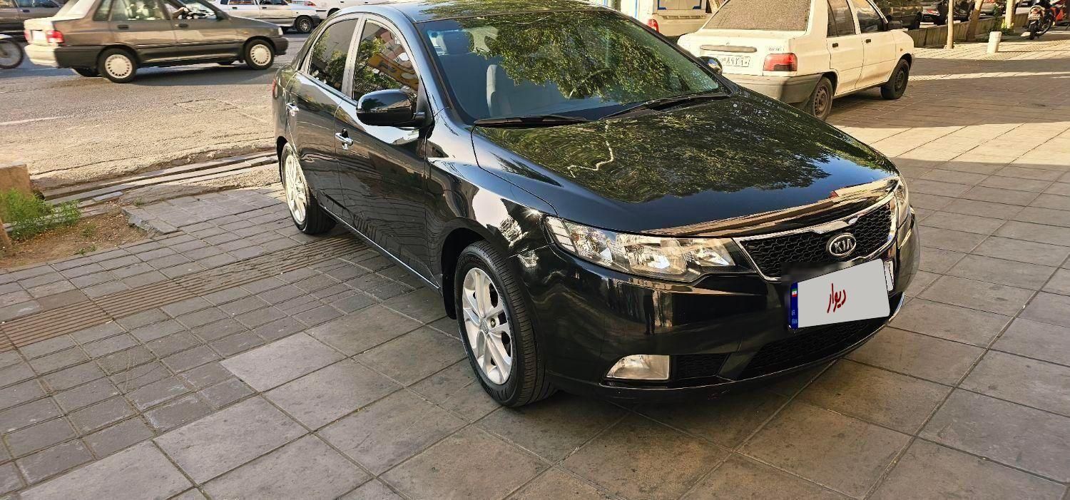 خودرو کیا، سراتو مونتاژ آگهی ann_18440184