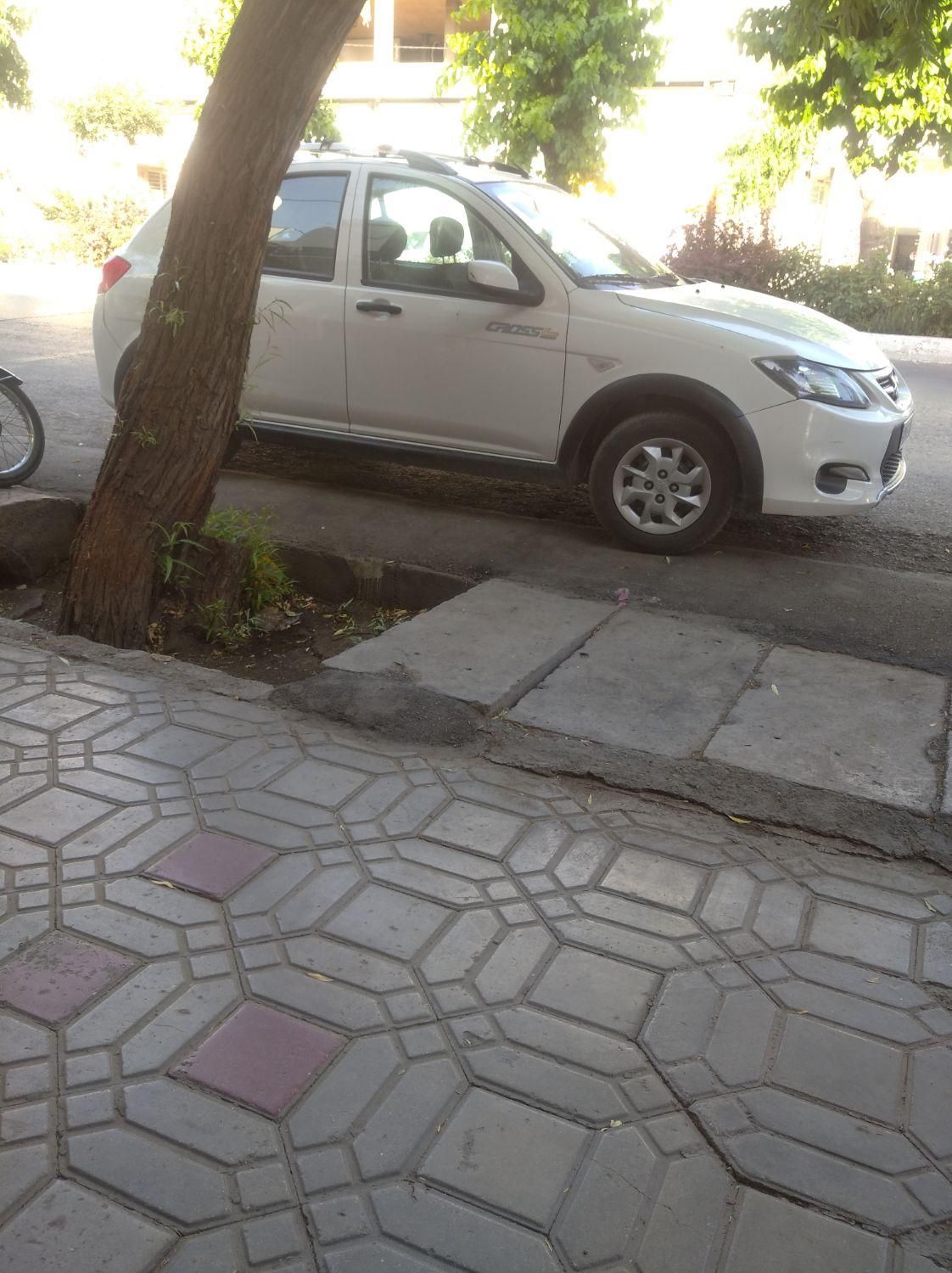 خودرو کوییک، S آگهی ann_18440283