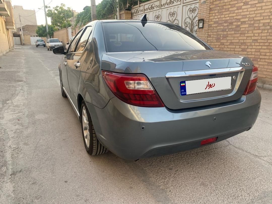 دنا پلاس توربو اتوماتیک - 1401