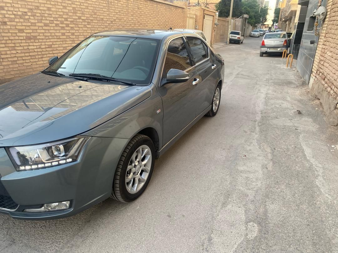 دنا پلاس توربو اتوماتیک - 1401