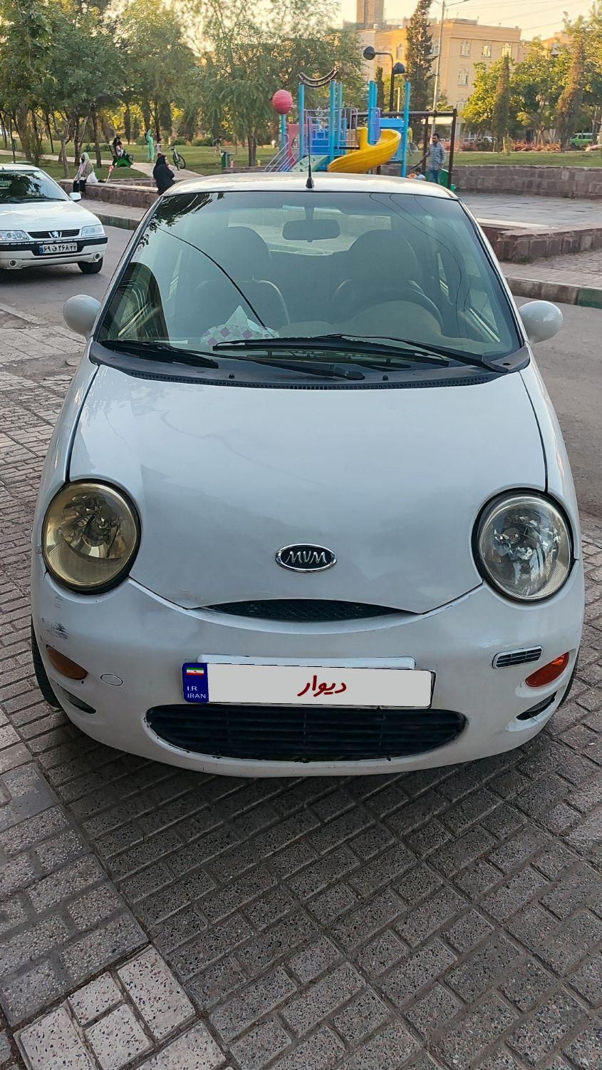 ام وی ام 110 سه سیلندر - 2010
