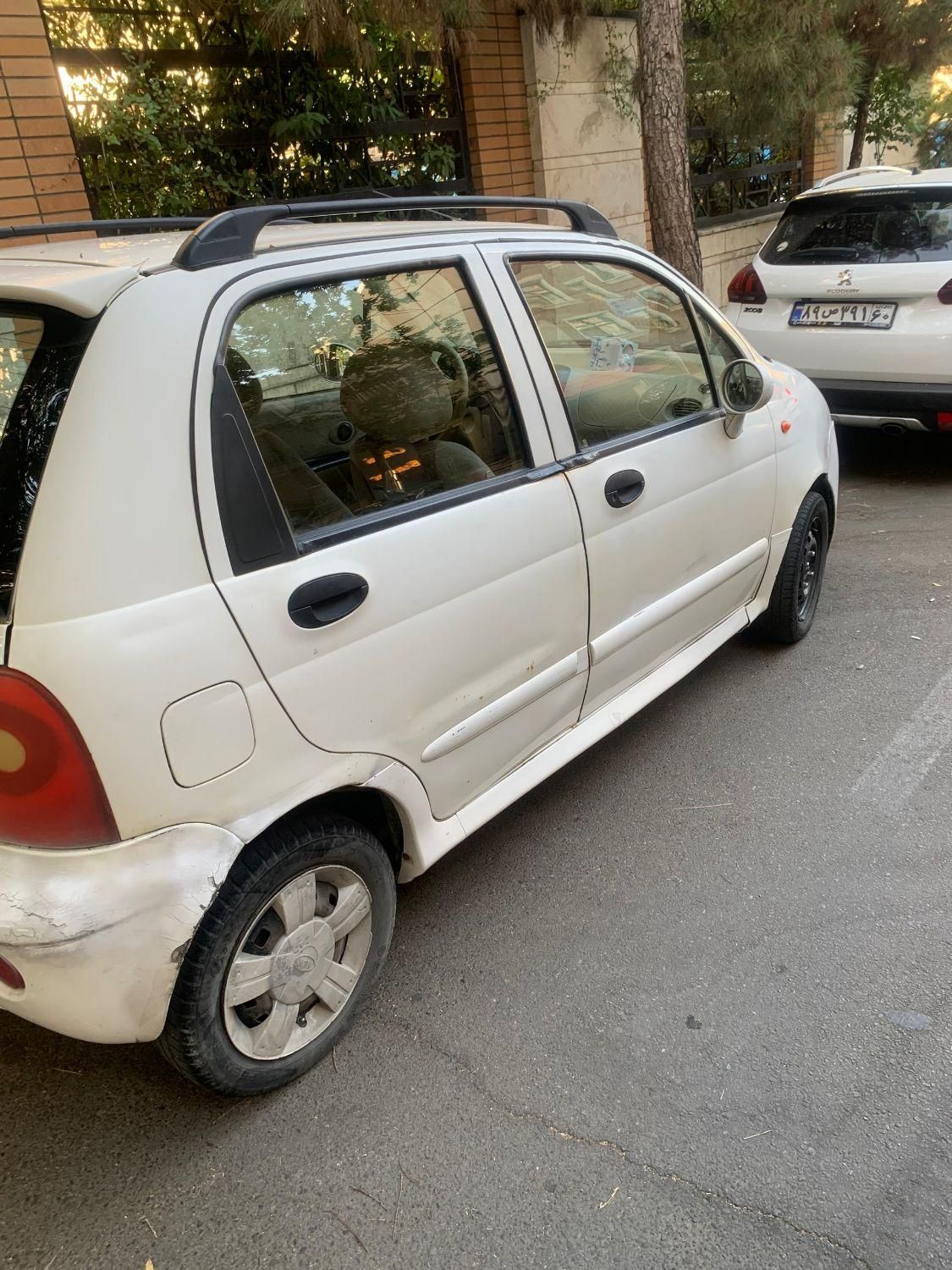 ام وی ام 110 چهار سیلندر دنده ای - 2012