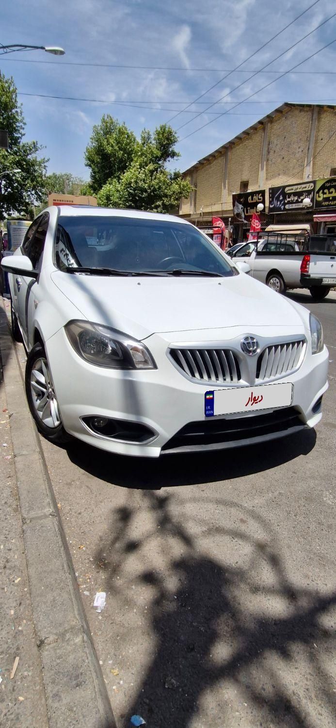 خودرو برلیانس، H320 آگهی ann_18440797