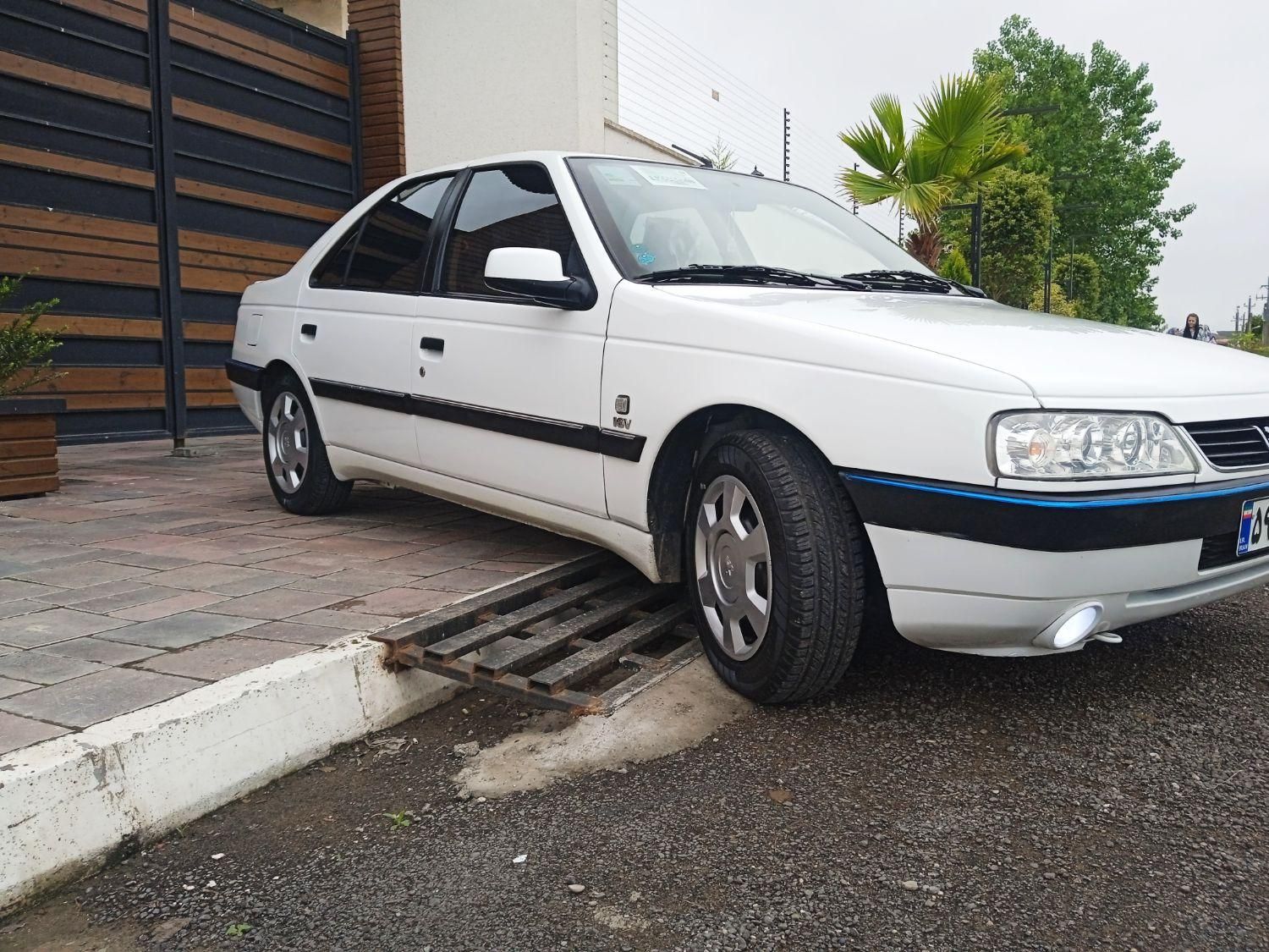 پژو 405 SLX بنزینی TU5 - 1399