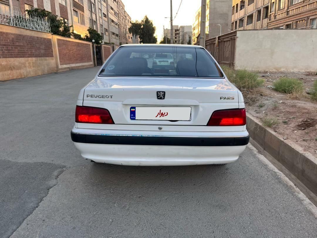 پژو پارس XU7P - 1402