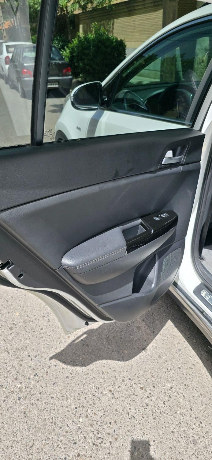 کیا اسپورتیج 4 سیلندر 2400cc GTLine - 2017