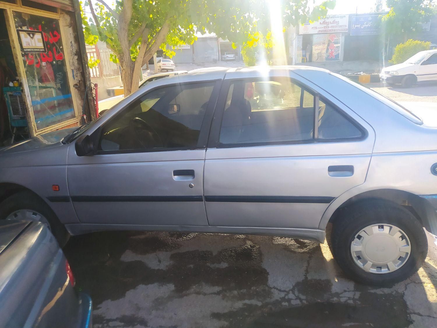 پژو 405 GLX - دوگانه سوز - 1388