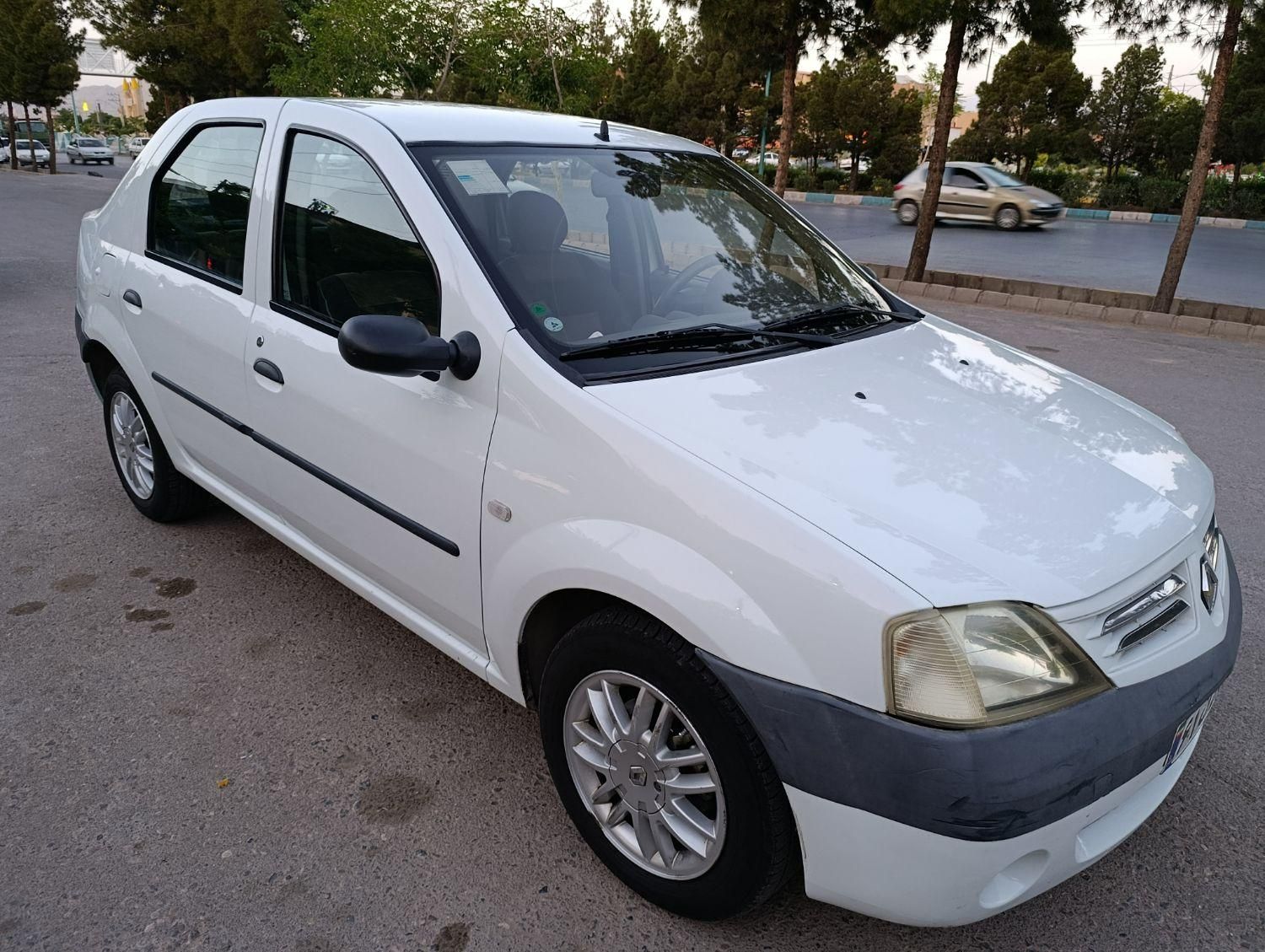 خودرو رنو، تندر 90 آگهی ann_18441269