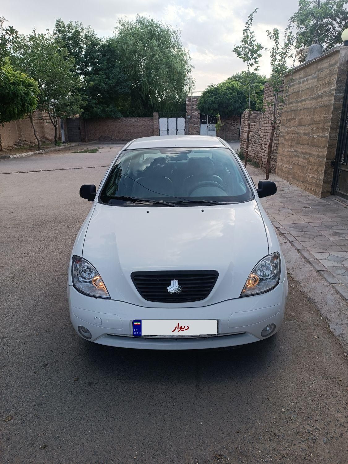 تیبا صندوق دار EX - 1393