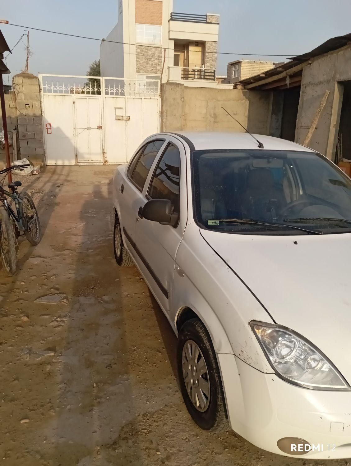 تیبا صندوق دار EX - 1392