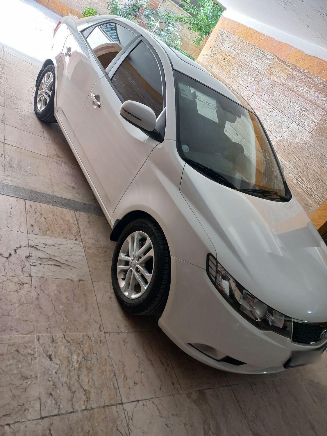 کیا سراتو 2.0 لیتر اتوماتیک GT لاین - 2018