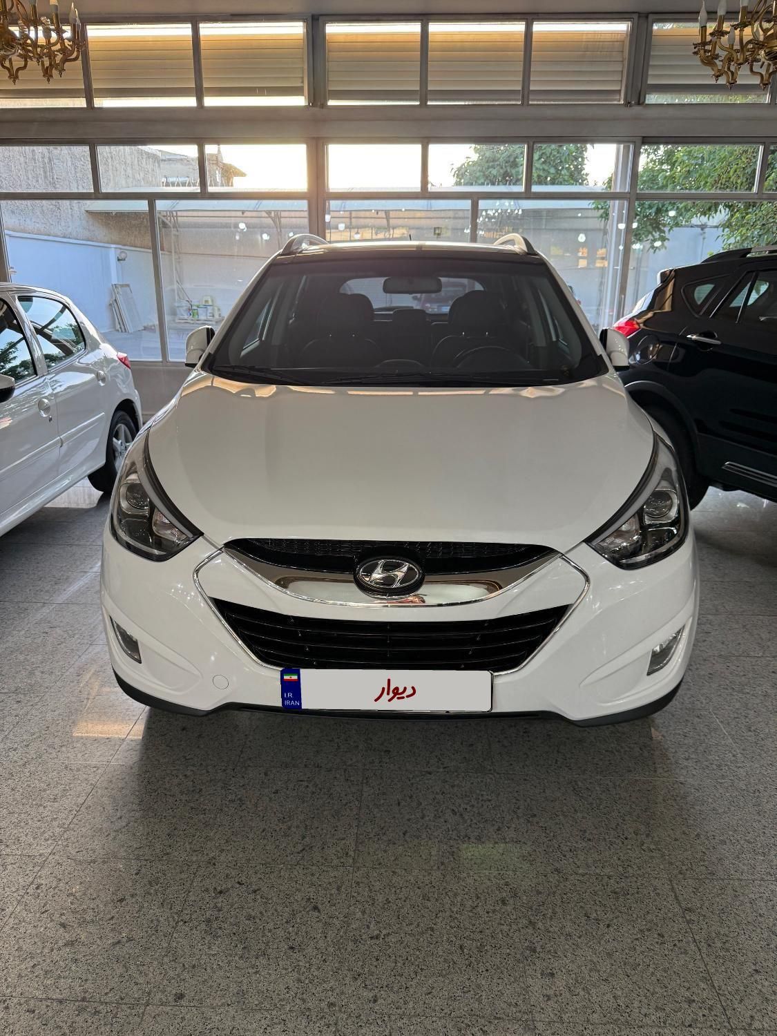هیوندای توسان 2.4 لیتر - 2015